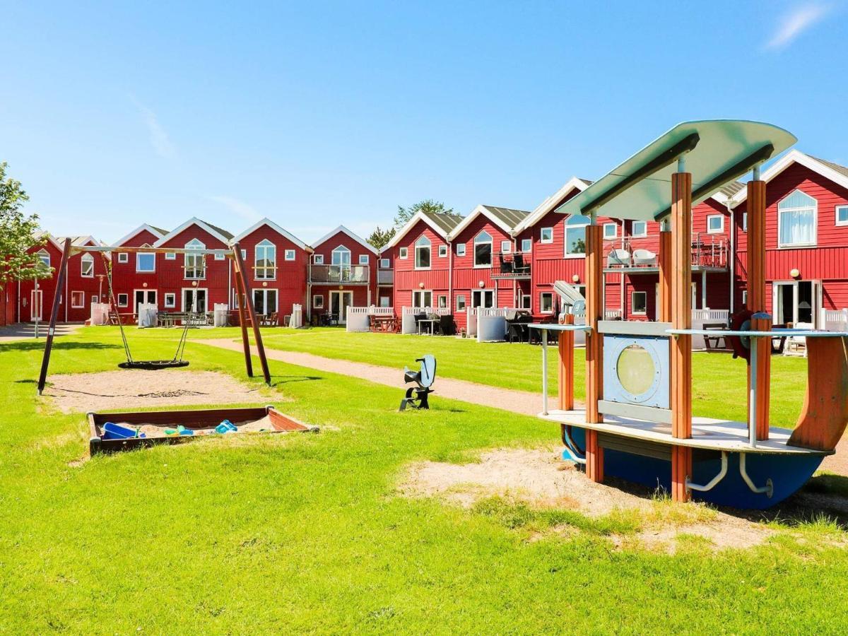 6 Person Holiday Home In Hadsund Buitenkant foto